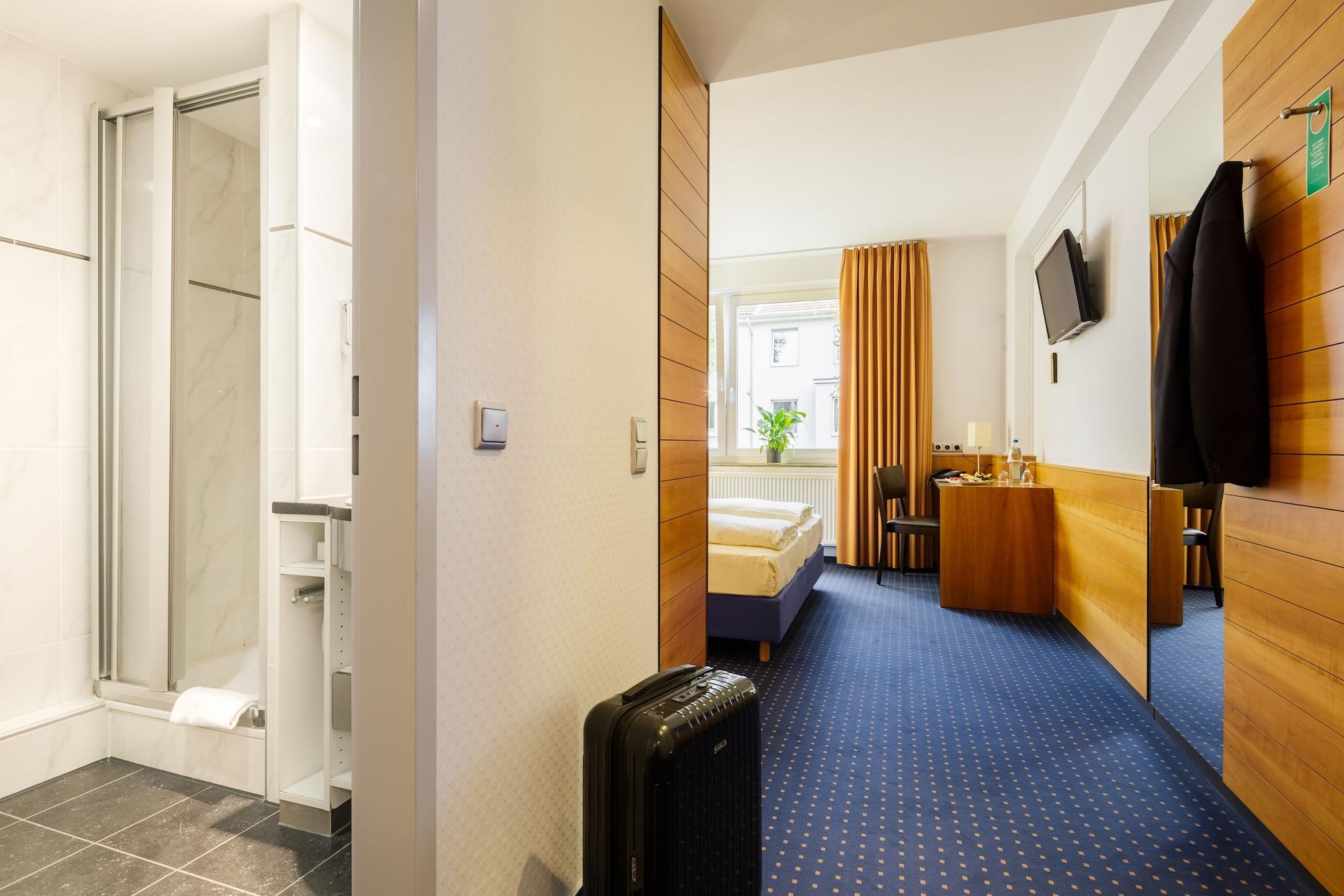 Messehotel Koeln-Deutz Екстер'єр фото