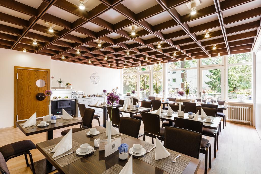 Messehotel Koeln-Deutz Екстер'єр фото